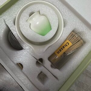 Matcha Tea Set with Green Bowl